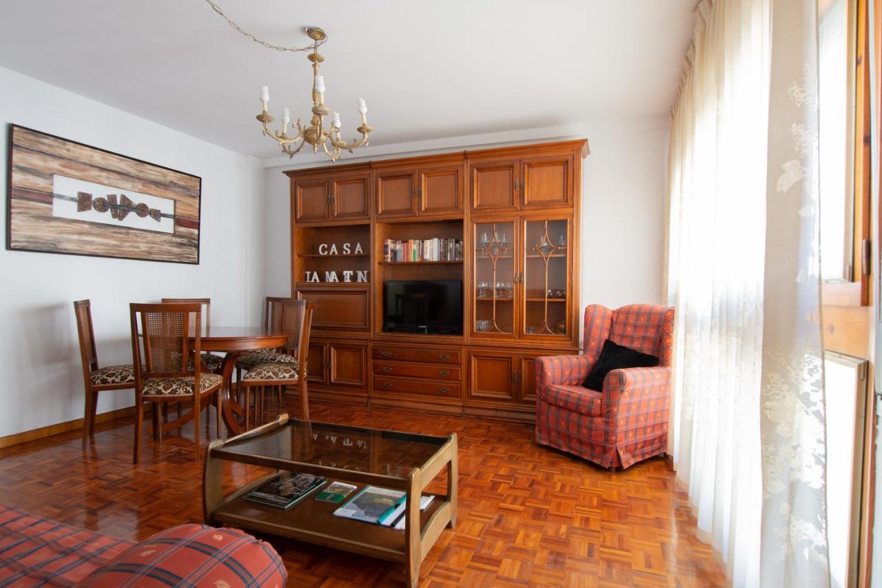 La Martina, Parking Incluido Apartment Jaca Ngoại thất bức ảnh